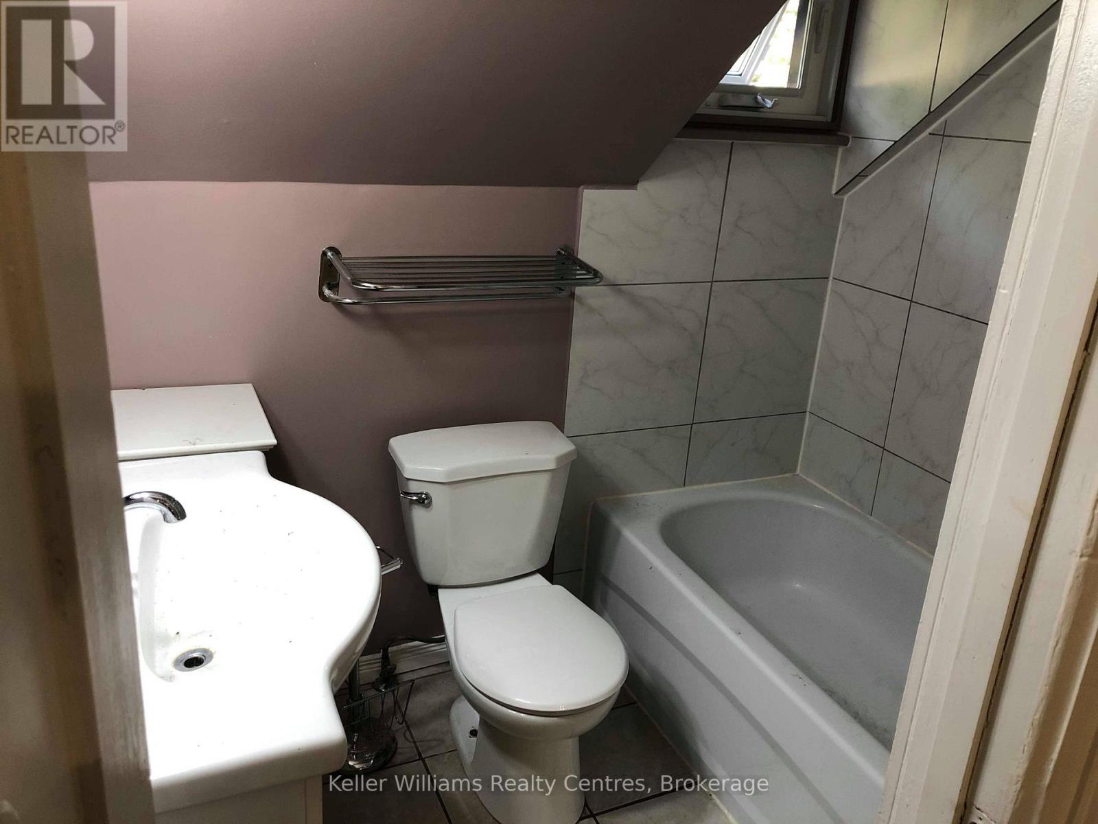 1379 3rd Avenue E, Owen Sound, Ontario  N4K 2L8 - Photo 22 - X12218010