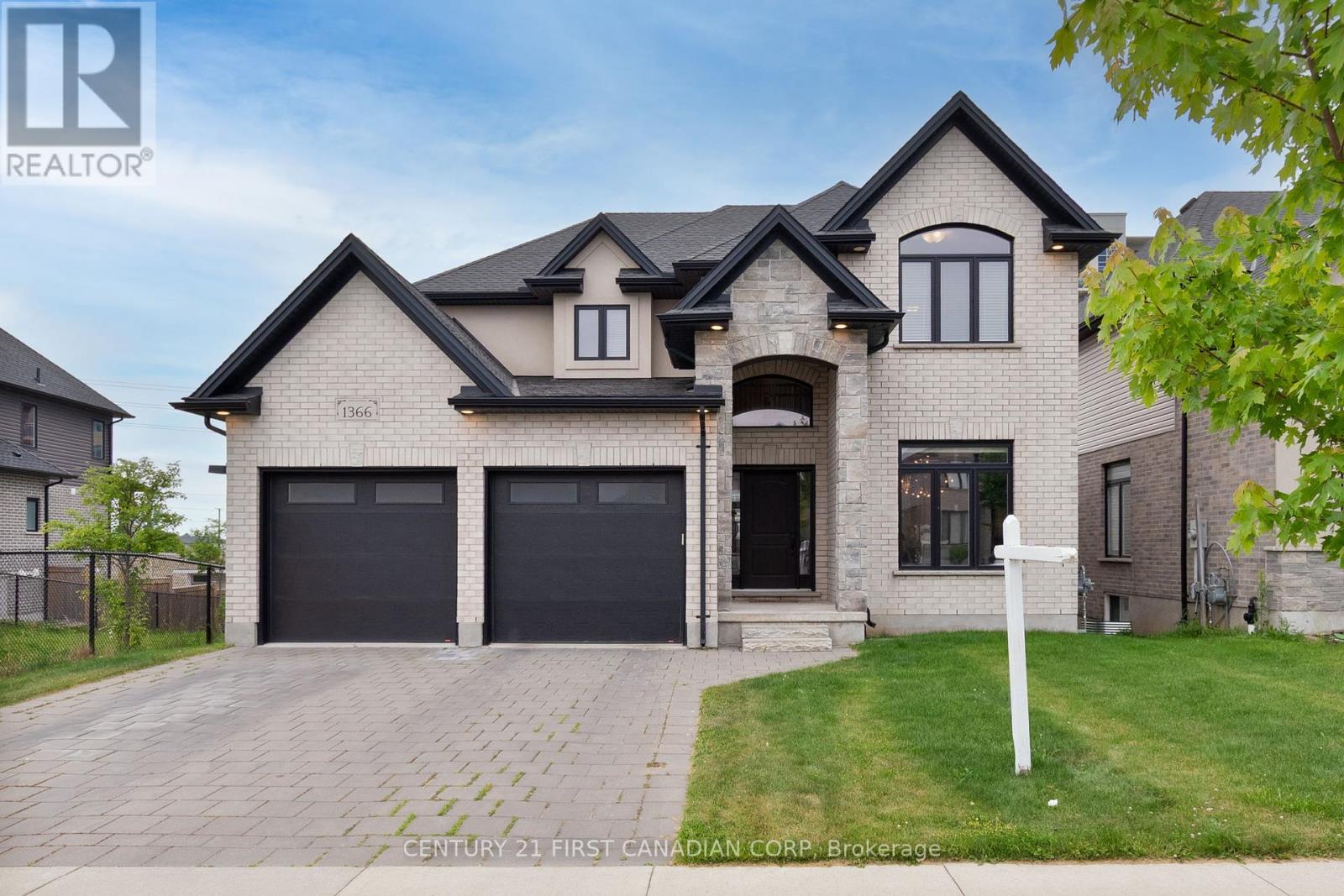 Property at 1366 THORNLEY STREET image 1