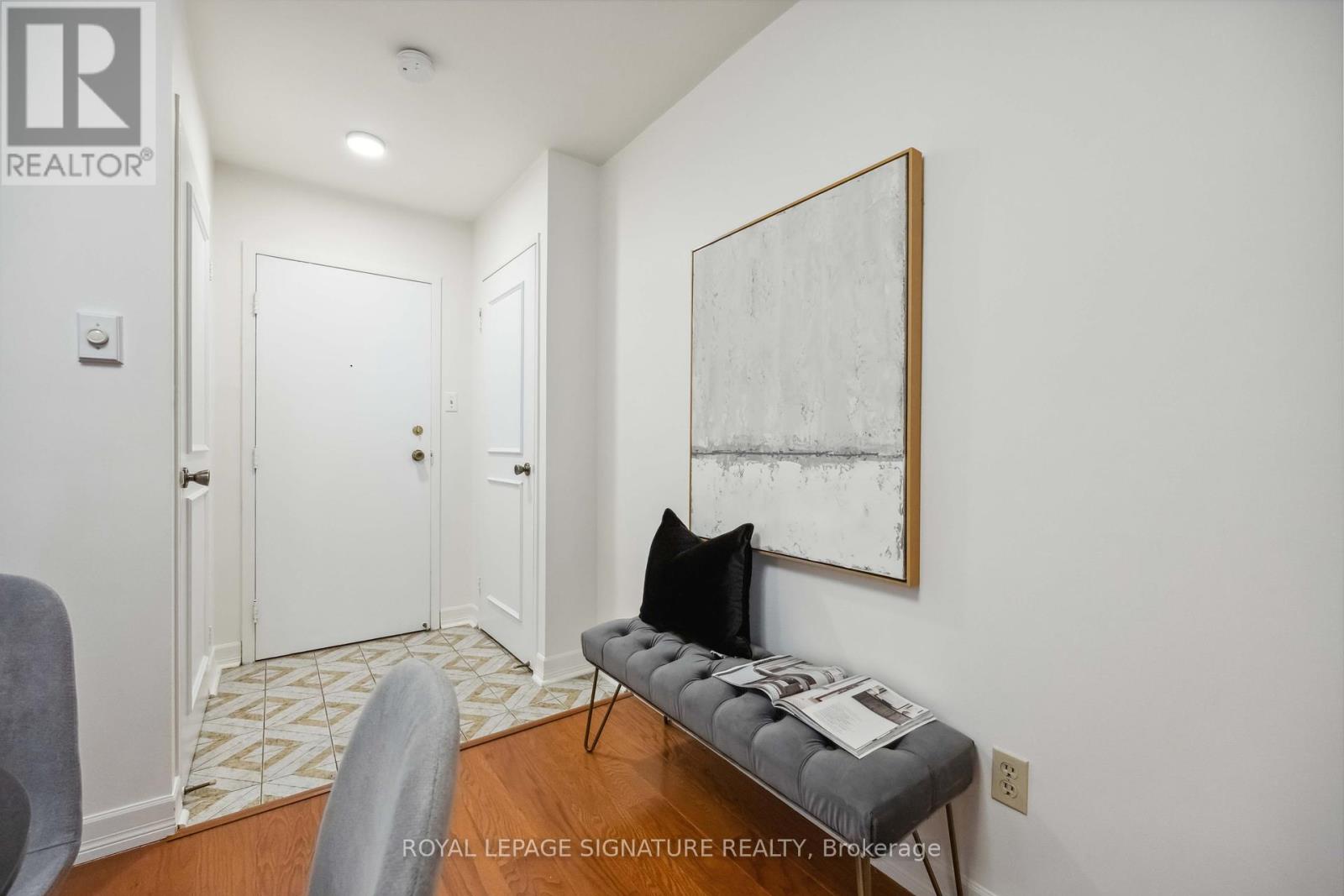 201 - 212 St. George Street, Toronto, Ontario  M5R 2N5 - Photo 3 - C12239103