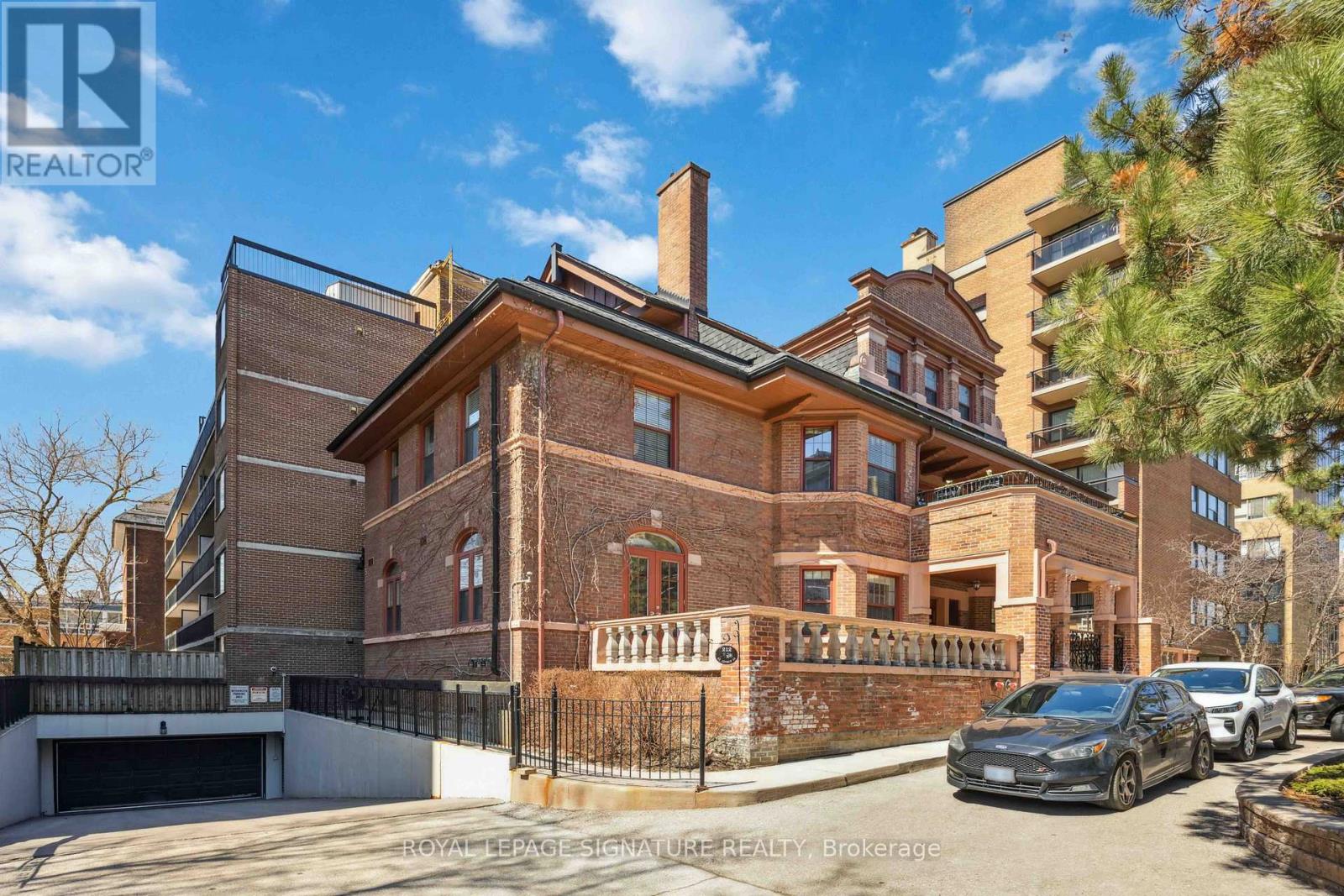 201 - 212 St. George Street, Toronto, Ontario  M5R 2N5 - Photo 36 - C12239103