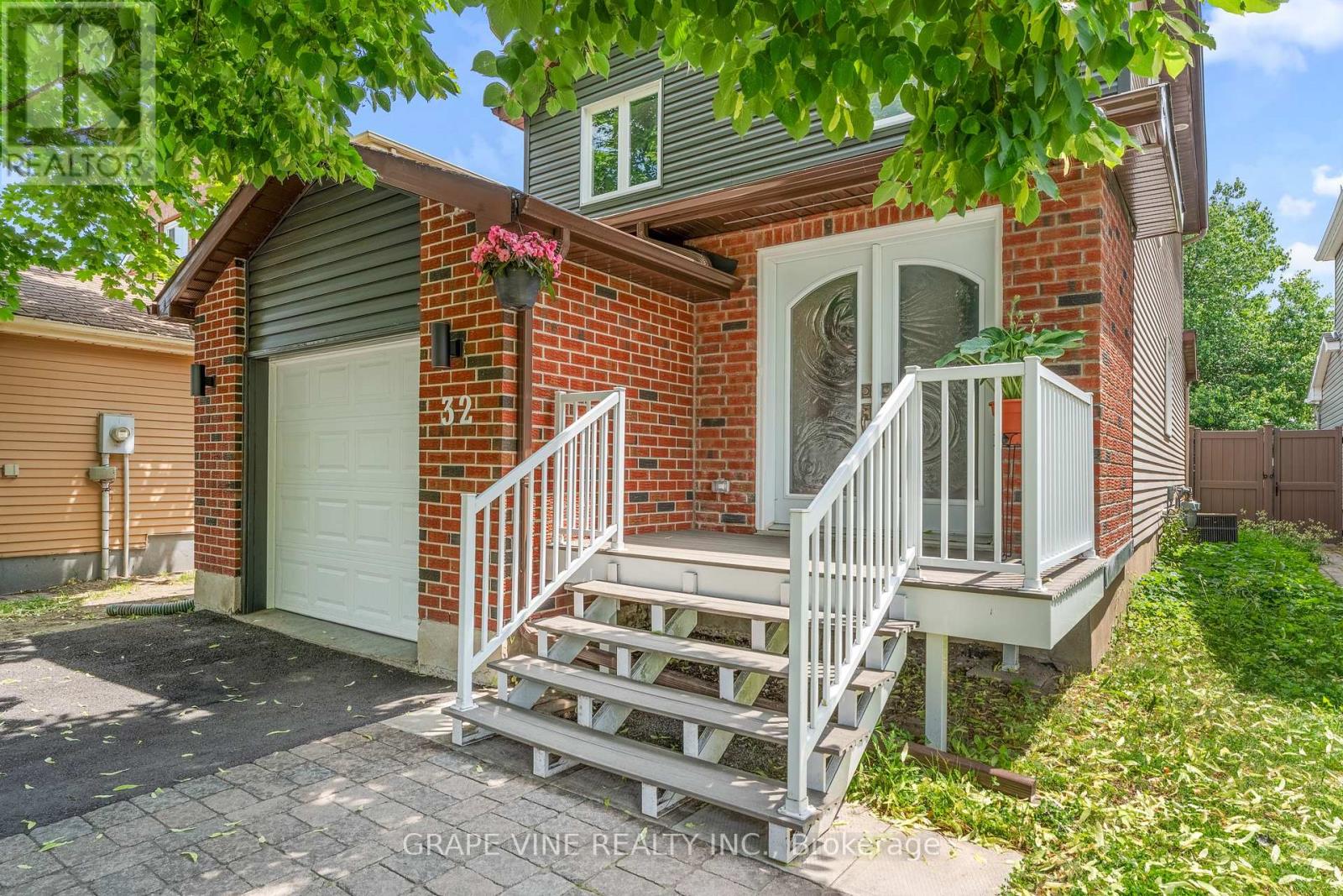 Property at 32 ACKLAM TERRACE image 2