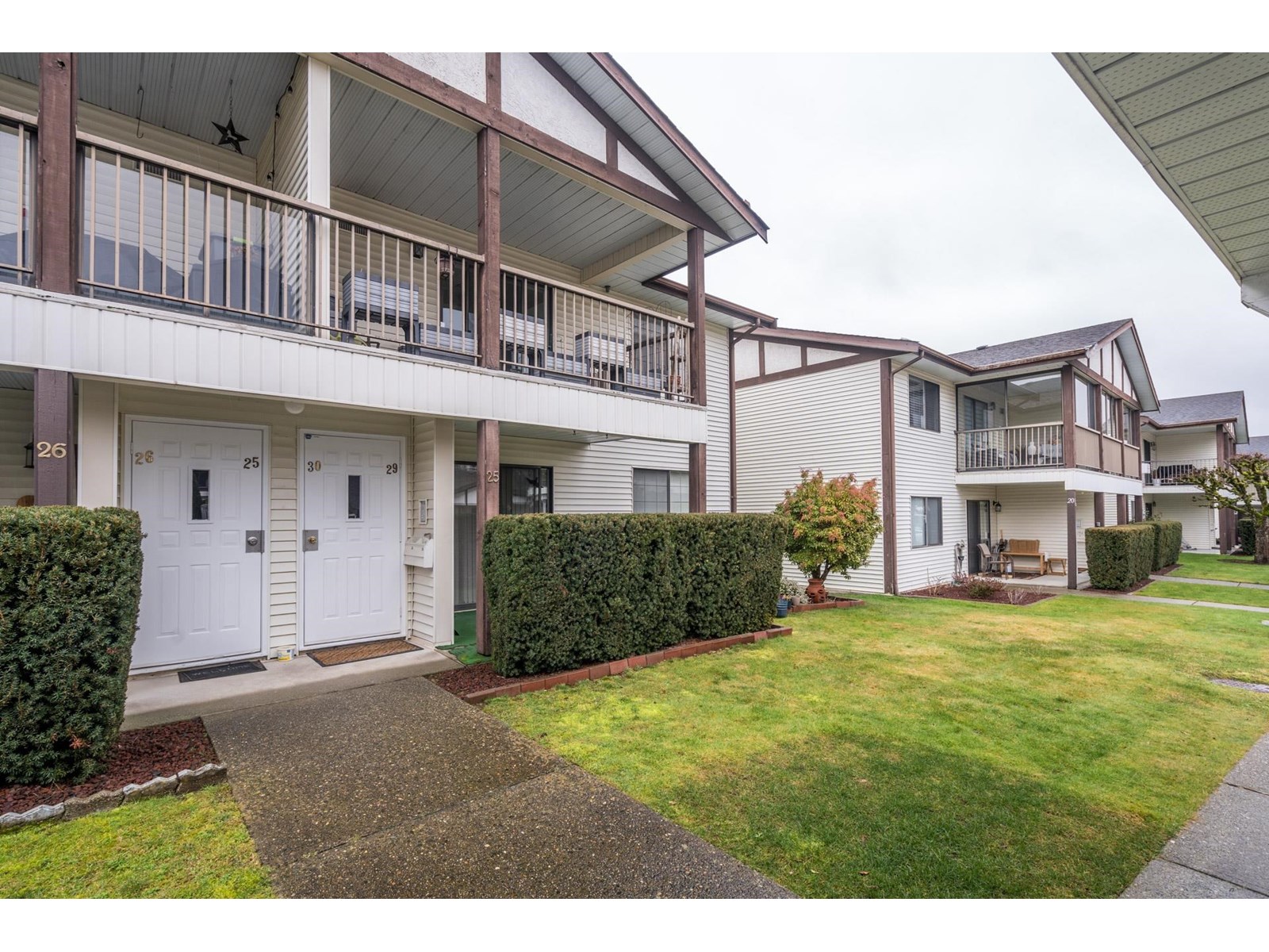 Property at 29 32718 GARIBALDI DRIVE image 4
