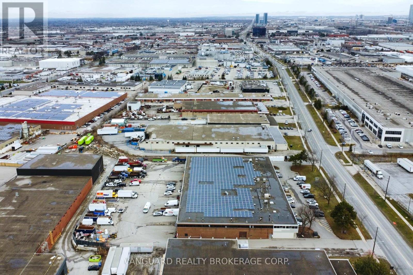 Rear Parking Slips - 78 Signet Drive, Toronto, Ontario  M9L 1T2 - Photo 2 - W12239050