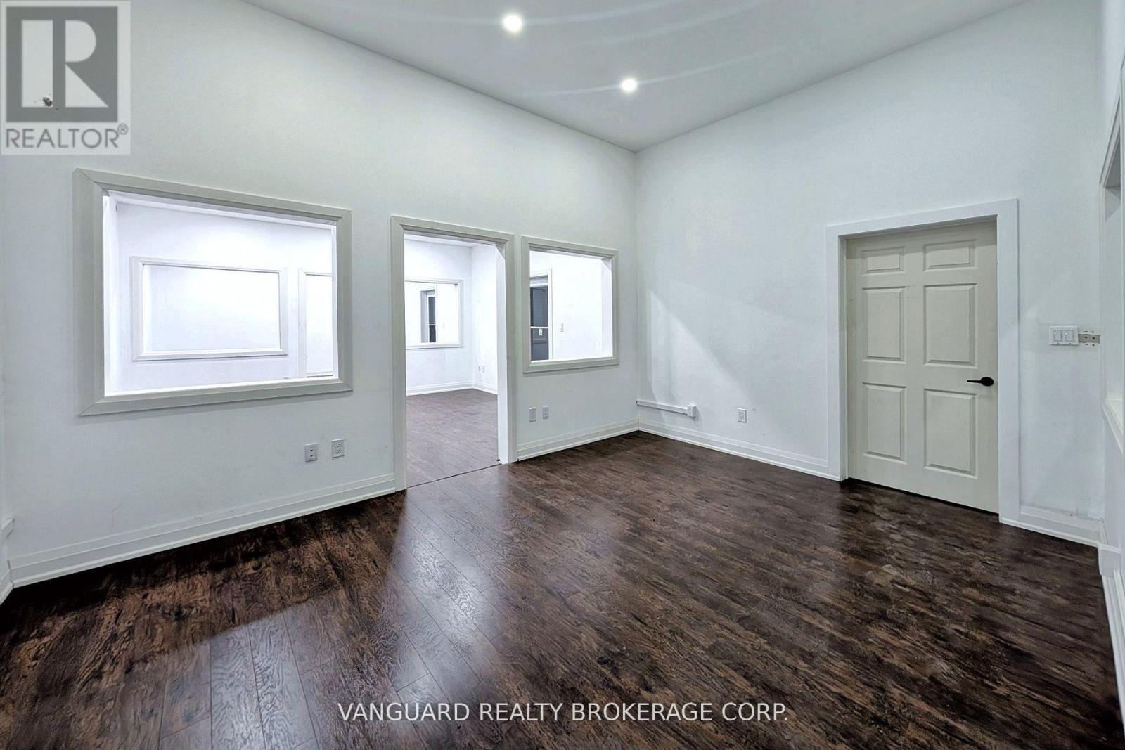 3 - 4 Alfred Kuehne Boulevard, Brampton, Ontario  L6T 4N3 - Photo 26 - W12239058