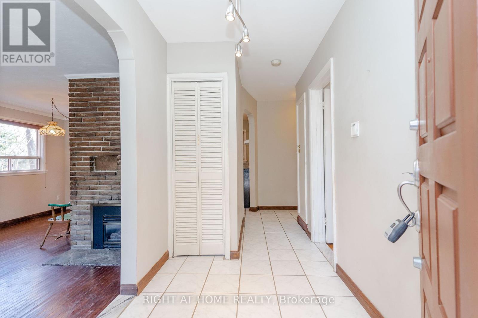 Property at 1045 DETA ROAD image 4