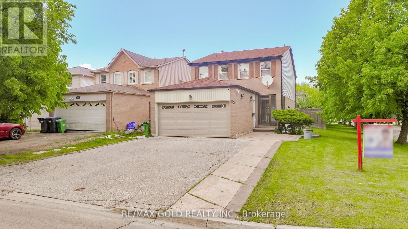 Property at 32 MYRTLE COURT image 2