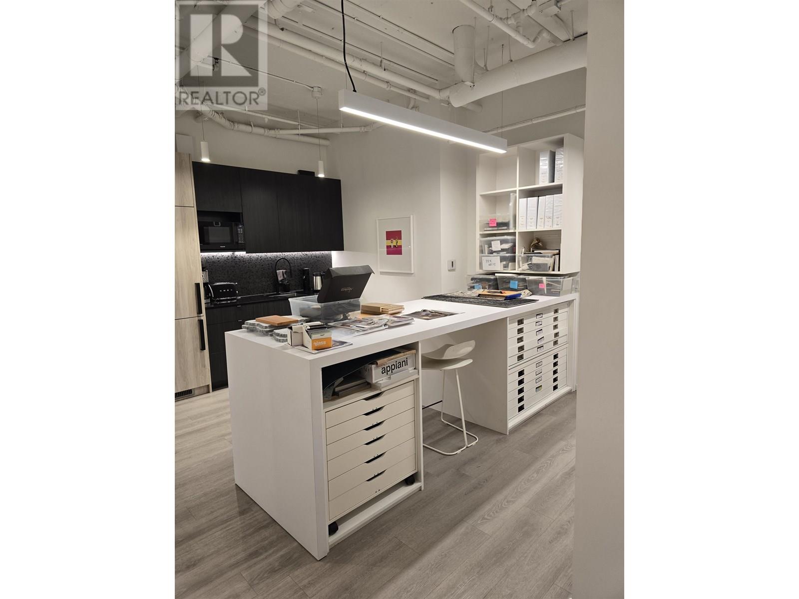 3327 W 4th Avenue, Vancouver, British Columbia  V6R 1N6 - Photo 6 - C8070226