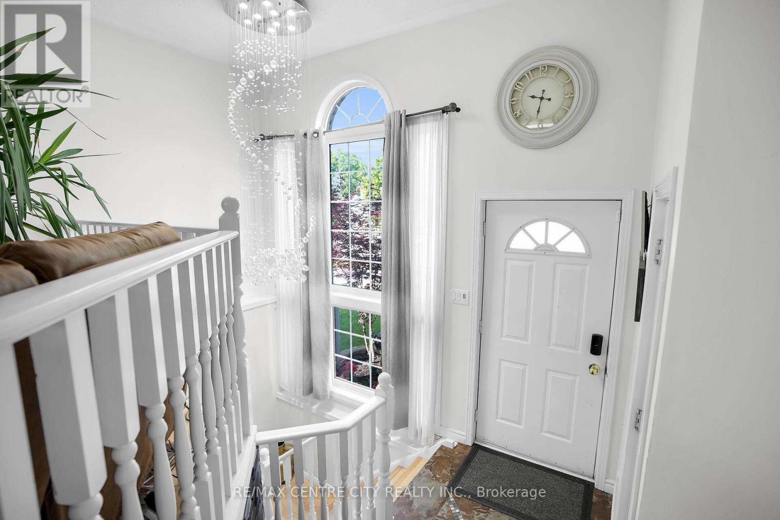 370 Brookhaven Place, London East (East A), Ontario  N5Y 5N4 - Photo 14 - X12239388