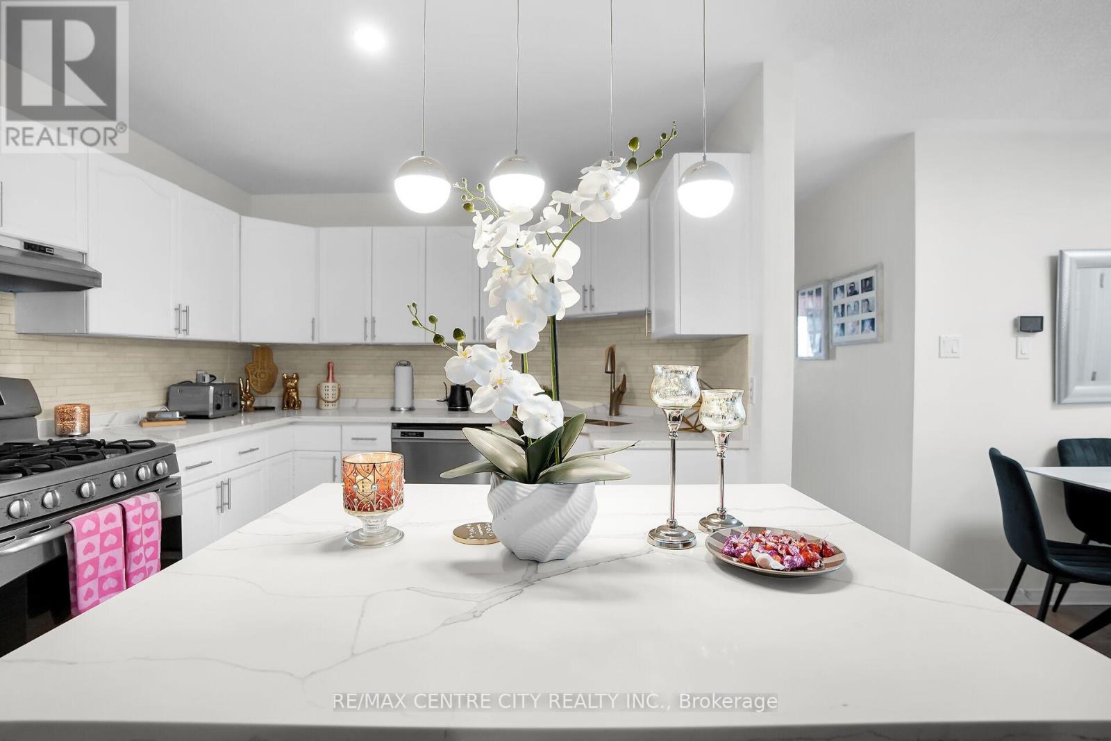 370 Brookhaven Place, London East (East A), Ontario  N5Y 5N4 - Photo 20 - X12239388