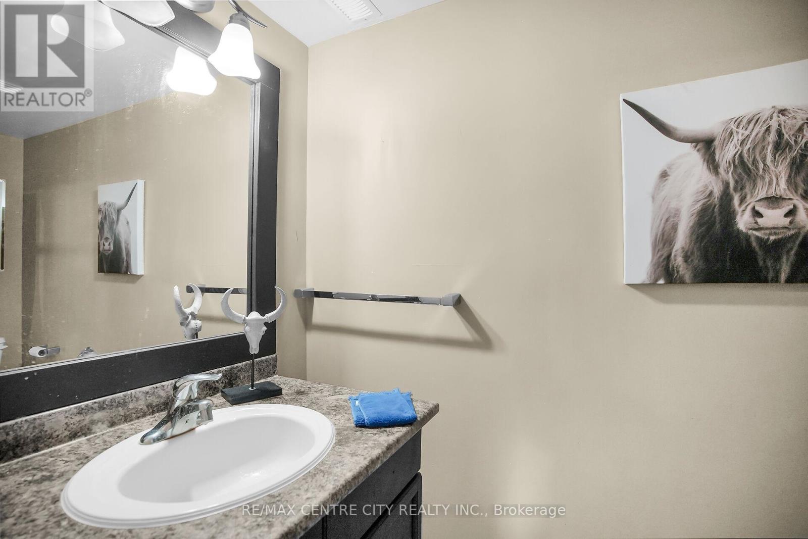 370 Brookhaven Place, London East (East A), Ontario  N5Y 5N4 - Photo 36 - X12239388