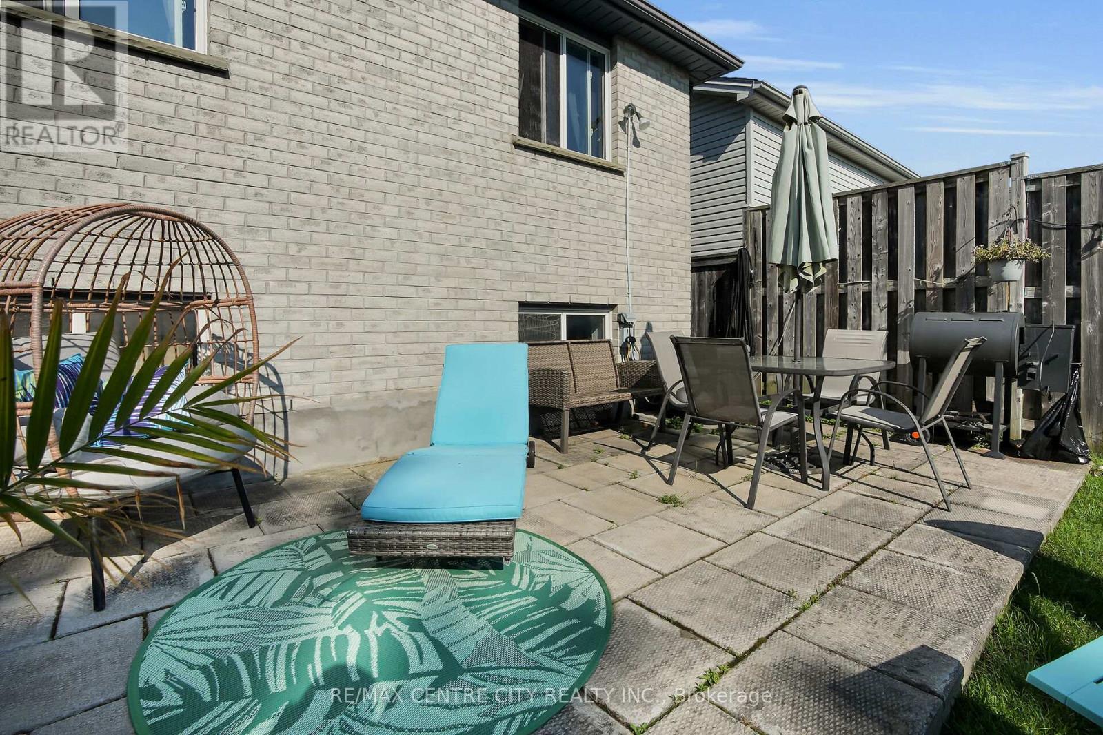 370 Brookhaven Place, London East (East A), Ontario  N5Y 5N4 - Photo 9 - X12239388