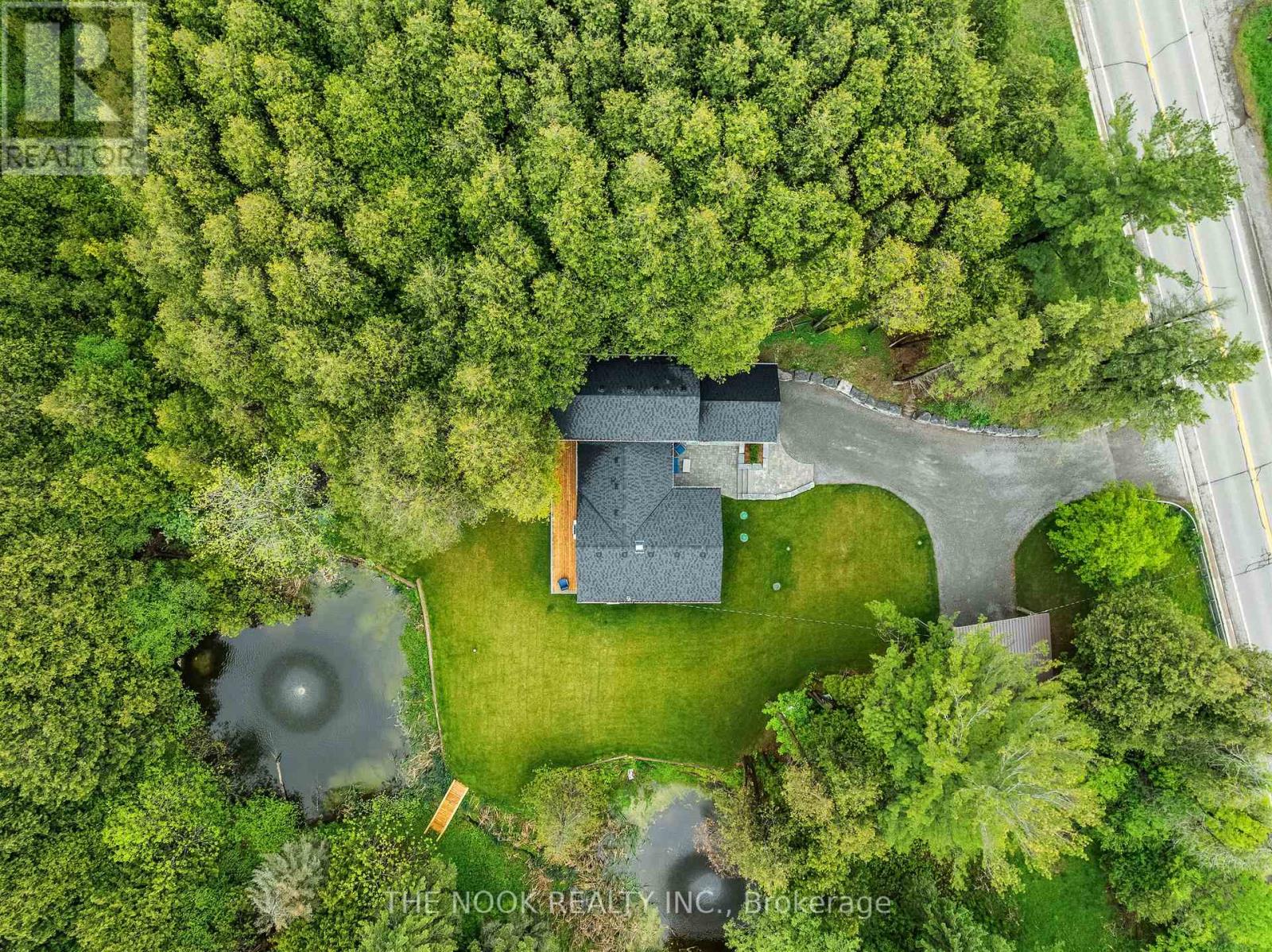 Property at 662 RAGLAN ROAD W image 2