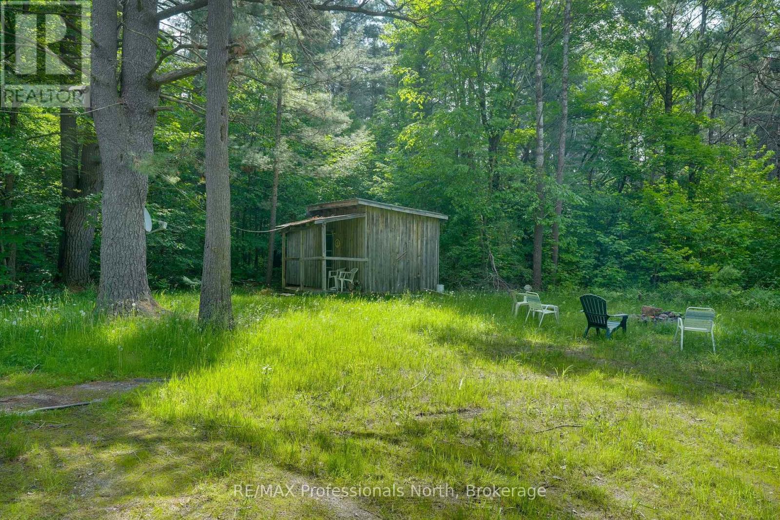 2330 Fraserburg Road, Bracebridge, Ontario  P1L 1X3 - Photo 13 - X12239290