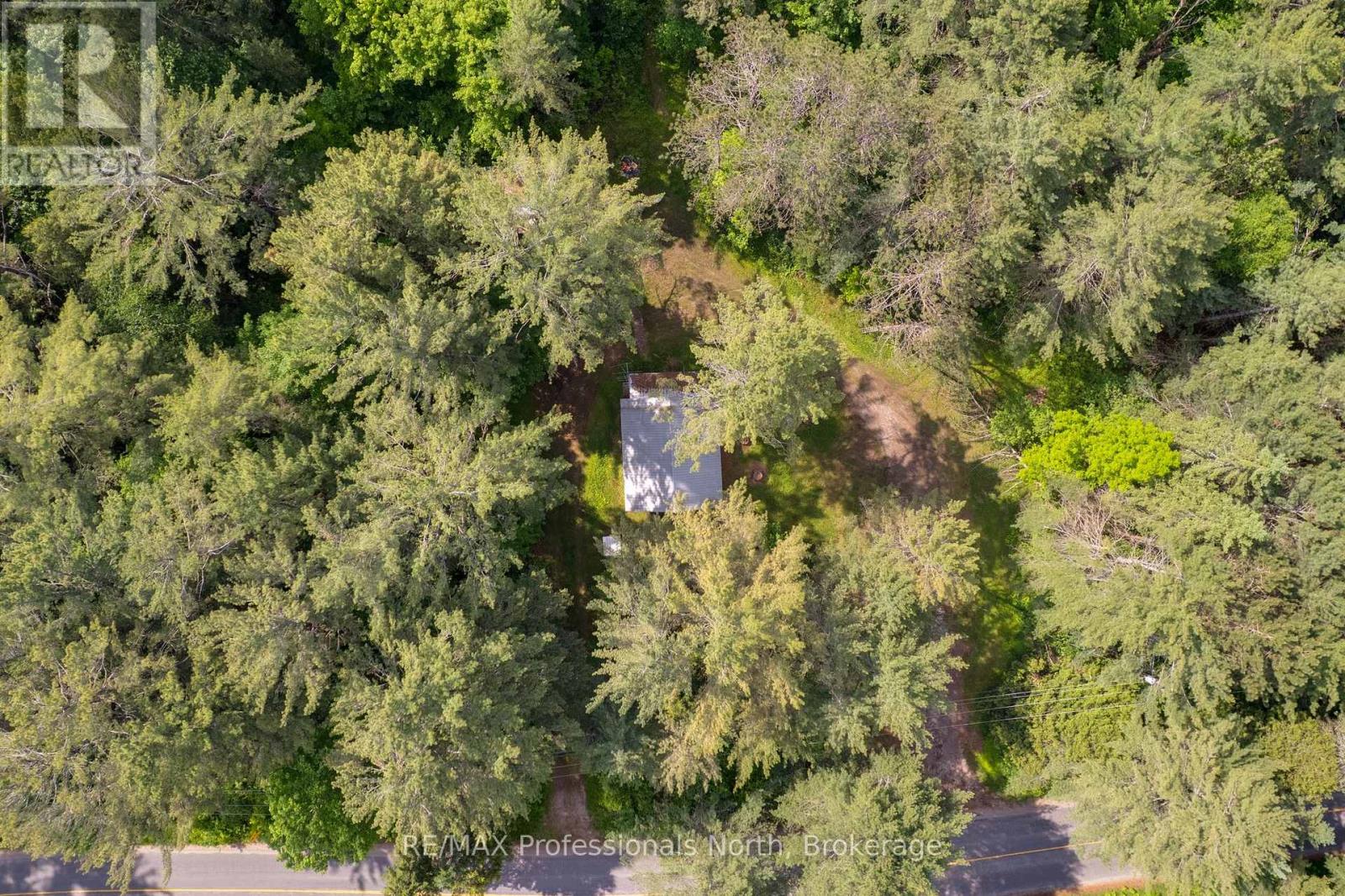 2330 Fraserburg Road, Bracebridge, Ontario  P1L 1X3 - Photo 19 - X12239290