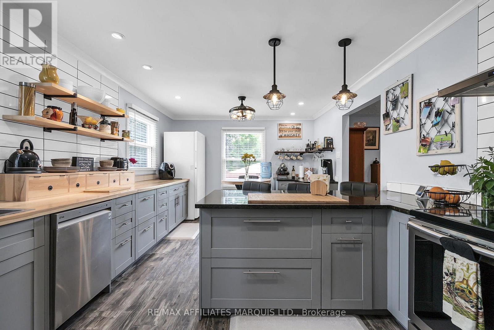 1356 Lochiel Street, Cornwall, Ontario  K6H 6N2 - Photo 17 - X12239227