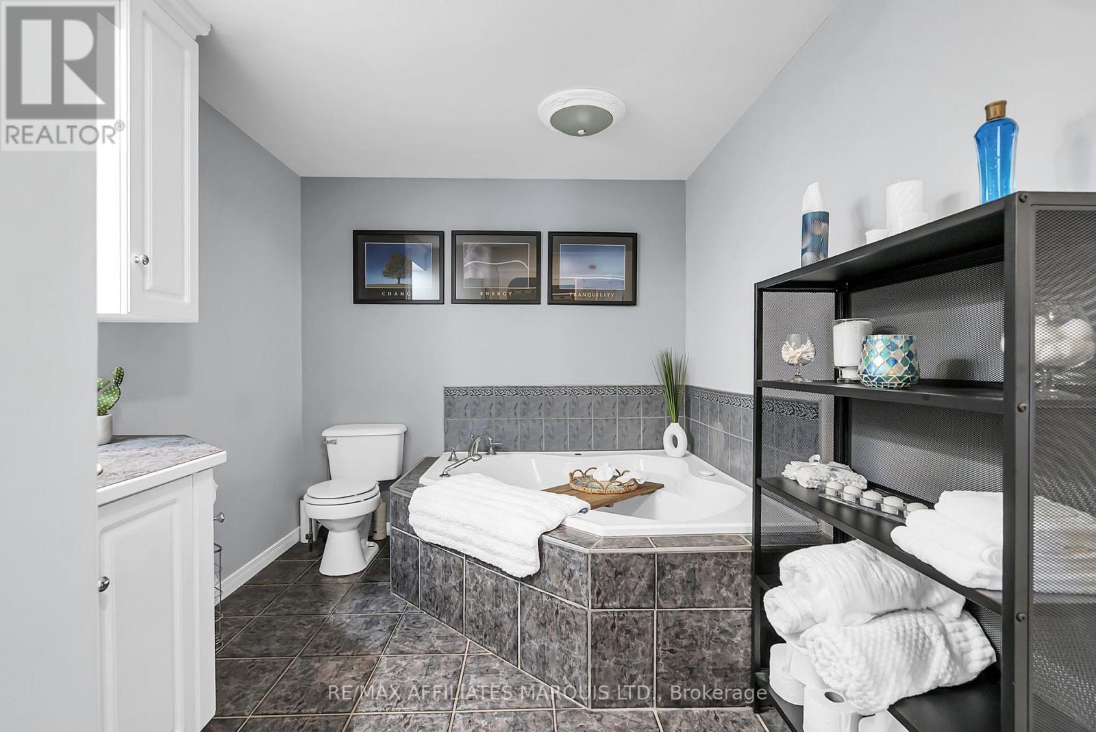 1356 Lochiel Street, Cornwall, Ontario  K6H 6N2 - Photo 23 - X12239227