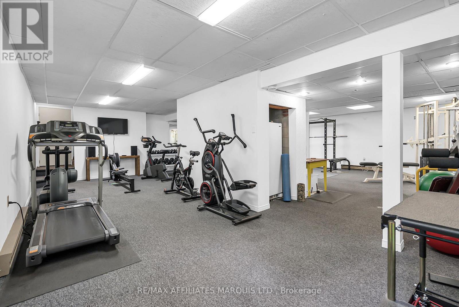 1356 Lochiel Street, Cornwall, Ontario  K6H 6N2 - Photo 33 - X12239227