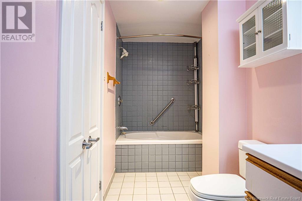 500 Venus Court Unit# 330, Fredericton, New Brunswick  E3B 3A9 - Photo 18 - NB121352