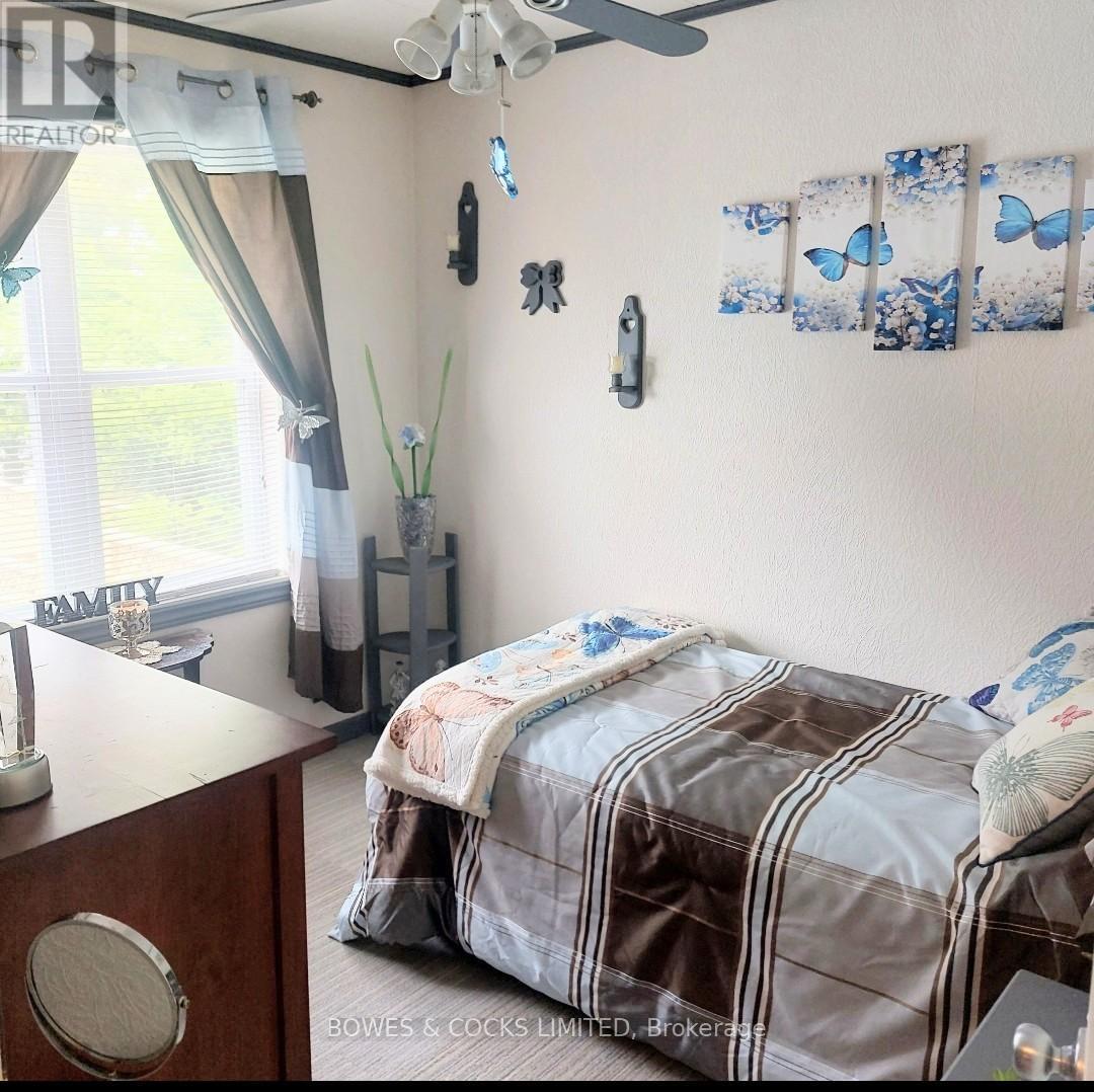 99 Maple Street, Bancroft, Ontario  K0L 1C0 - Photo 13 - X12239446