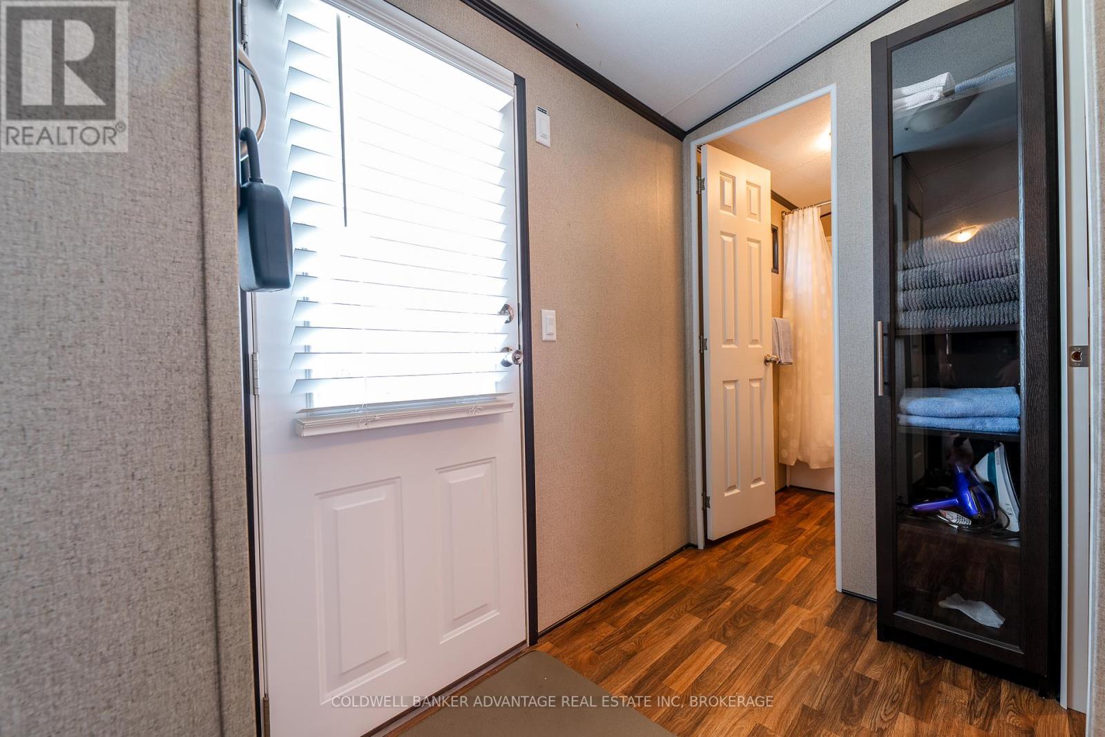 109 - 1501 Line 8 Road, Niagara-On-The-Lake, Ontario  L0S 1J0 - Photo 11 - X12239444