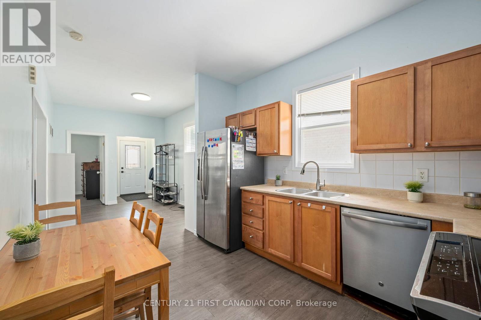 330 Salisbury Street, London East (East G), Ontario  N5Y 3A9 - Photo 7 - X12191977