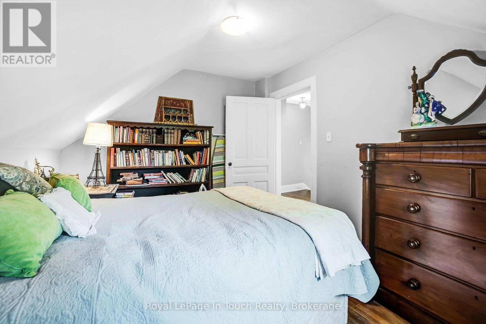 233 Queen Street, Midland, Ontario  L4R 3G9 - Photo 25 - S12239454