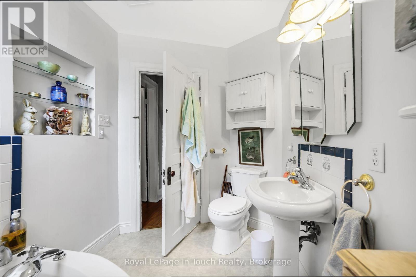 233 Queen Street, Midland, Ontario  L4R 3G9 - Photo 27 - S12239454