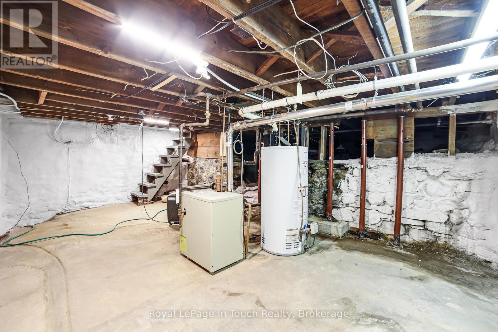 233 Queen Street, Midland, Ontario  L4R 3G9 - Photo 34 - S12239454