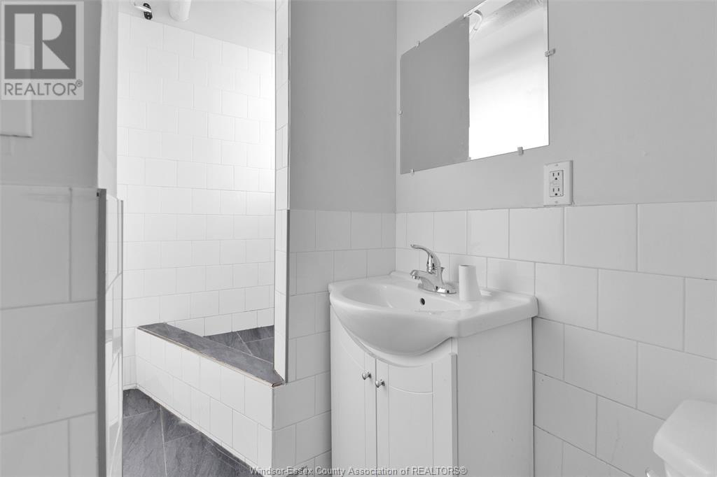 1250 Ouellette Avenue Unit# 301, Windsor, Ontario  N8X 1J5 - Photo 44 - 25015731