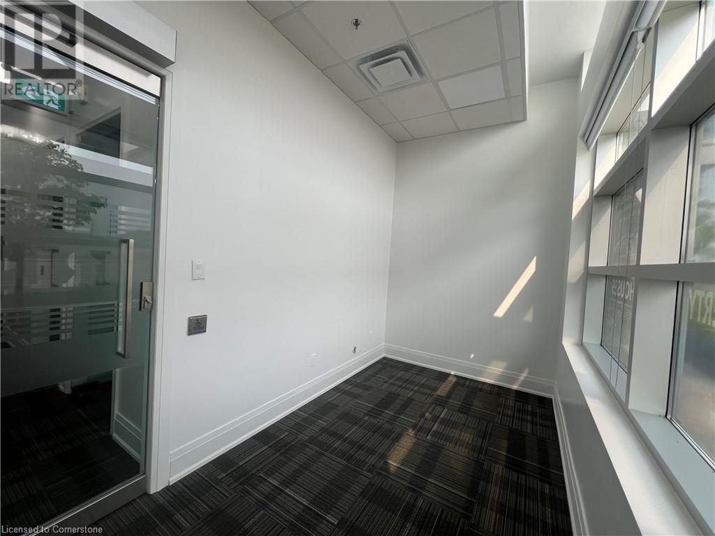 4903 Thomas Alton Boulevard Unit# 106, Burlington, Ontario  L7M 0W8 - Photo 5 - 40742725