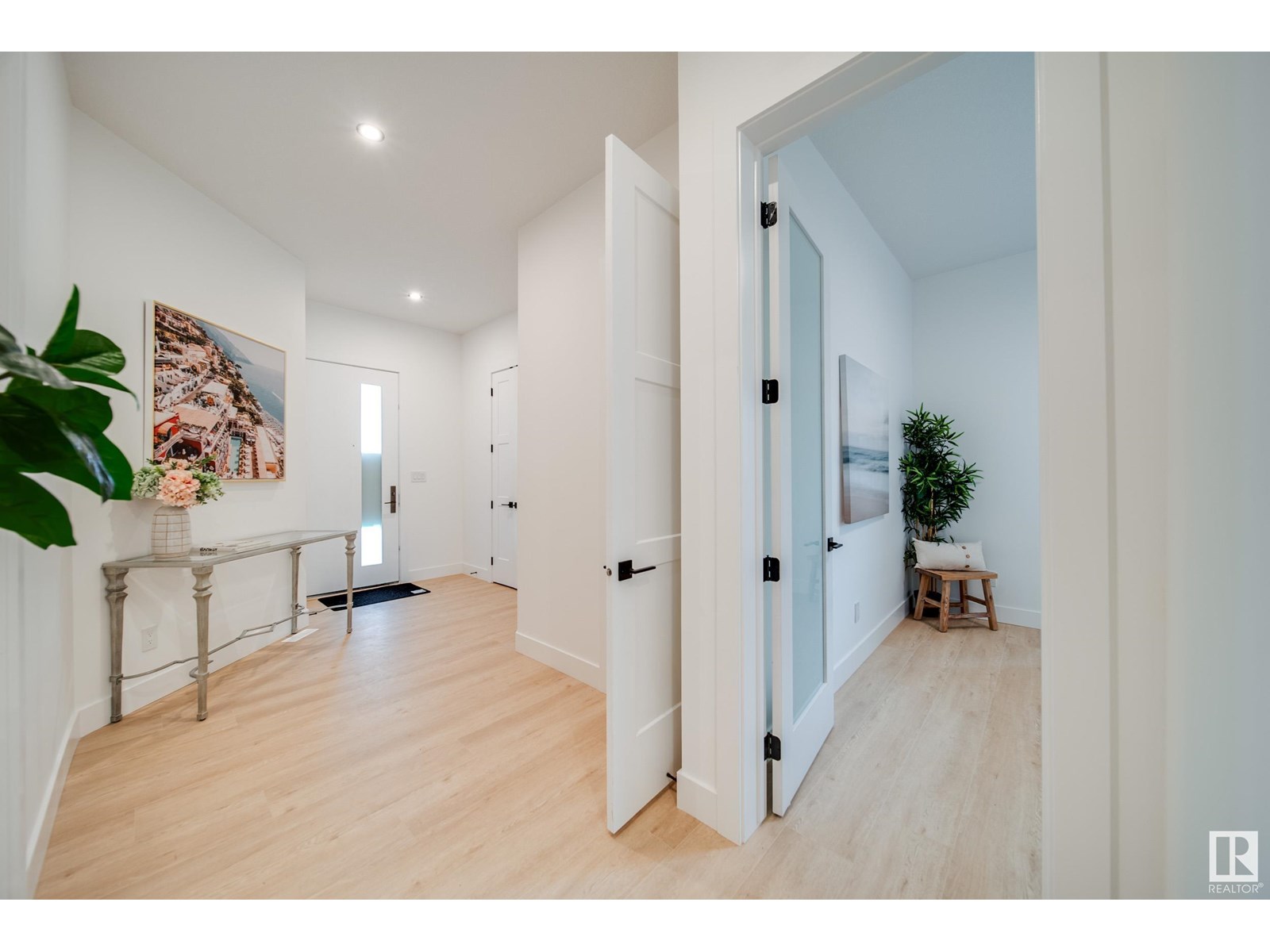 Property at #21 20425 93 AV NW image 3