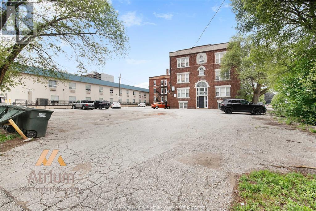 1250 Ouellette Avenue Unit# 102, Windsor, Ontario  N9V 0A3 - Photo 3 - 25015739