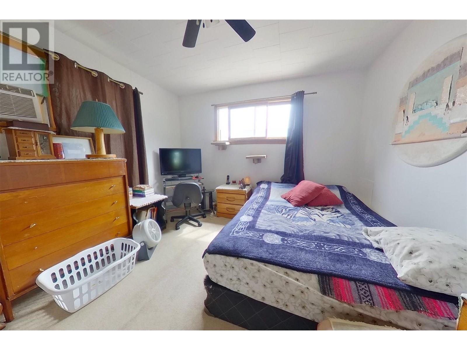 1916 Elm Street, Creston, British Columbia  V0B 1G5 - Photo 22 - 10353106