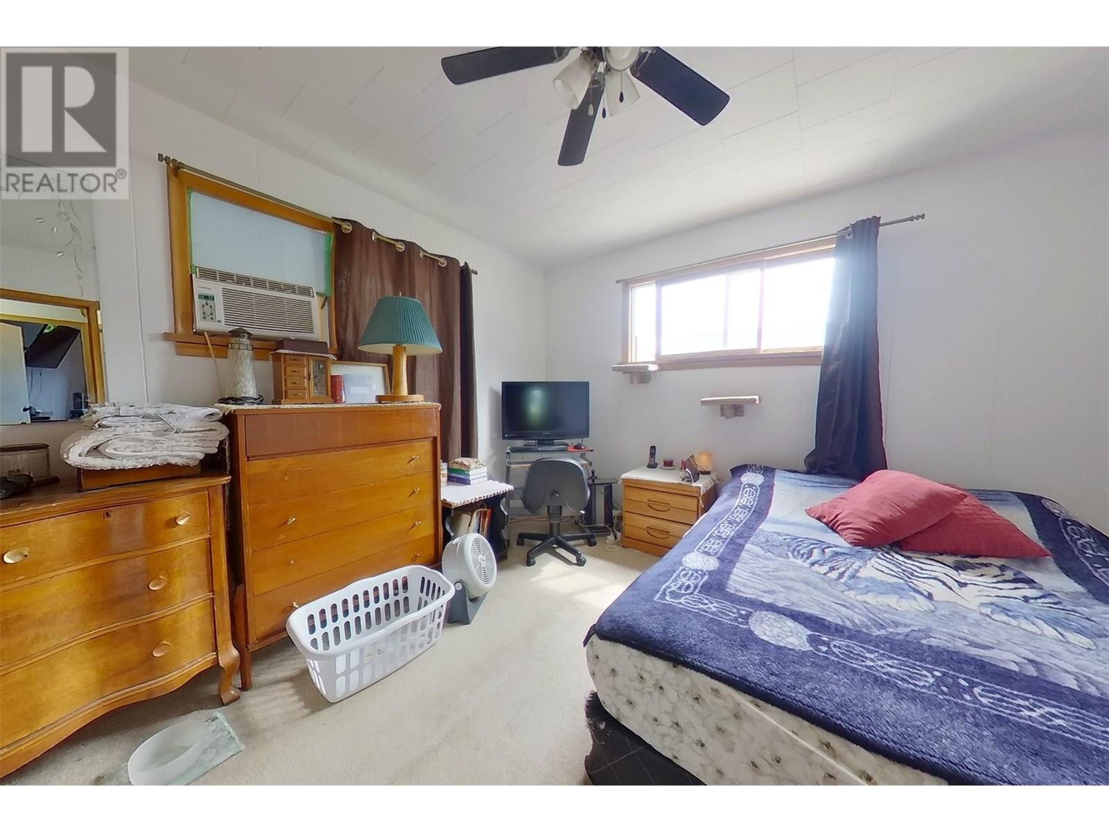 1916 Elm Street, Creston, British Columbia  V0B 1G5 - Photo 24 - 10353106
