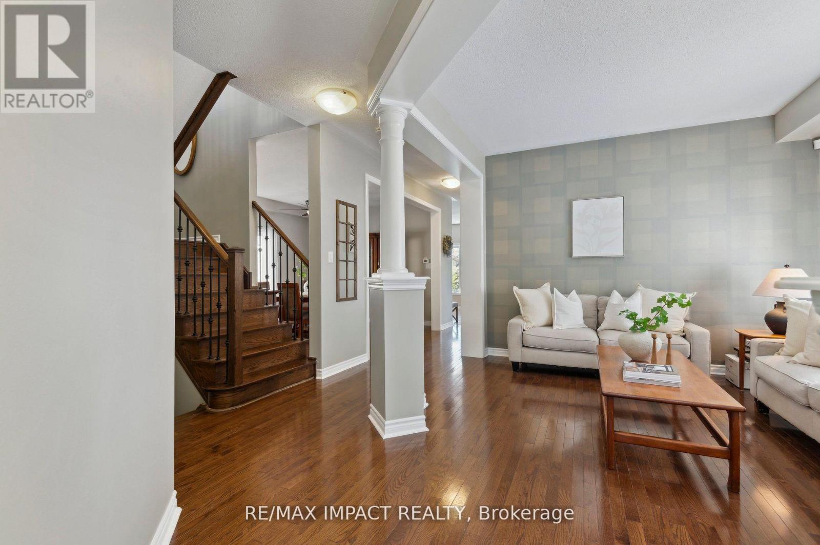 Property at 71 LOBB COURT image 4