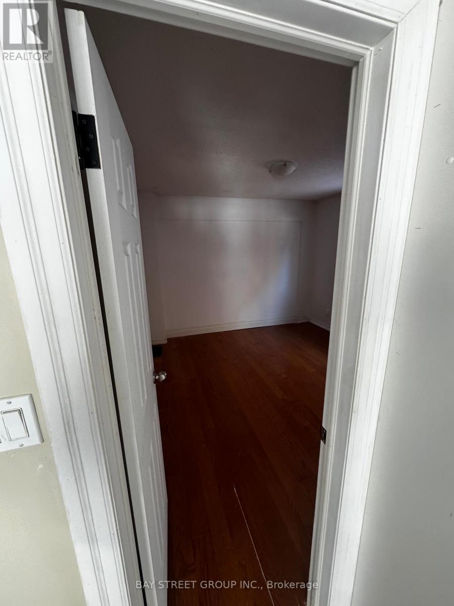170 Bethany Leigh Drive, Toronto (Agincourt North), Ontario  M1V 2V7 - Photo 9 - E12029296