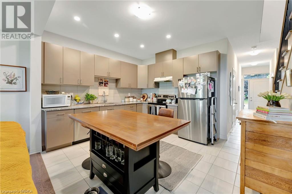 Photo 13 of 29 for 152 Middleton Street