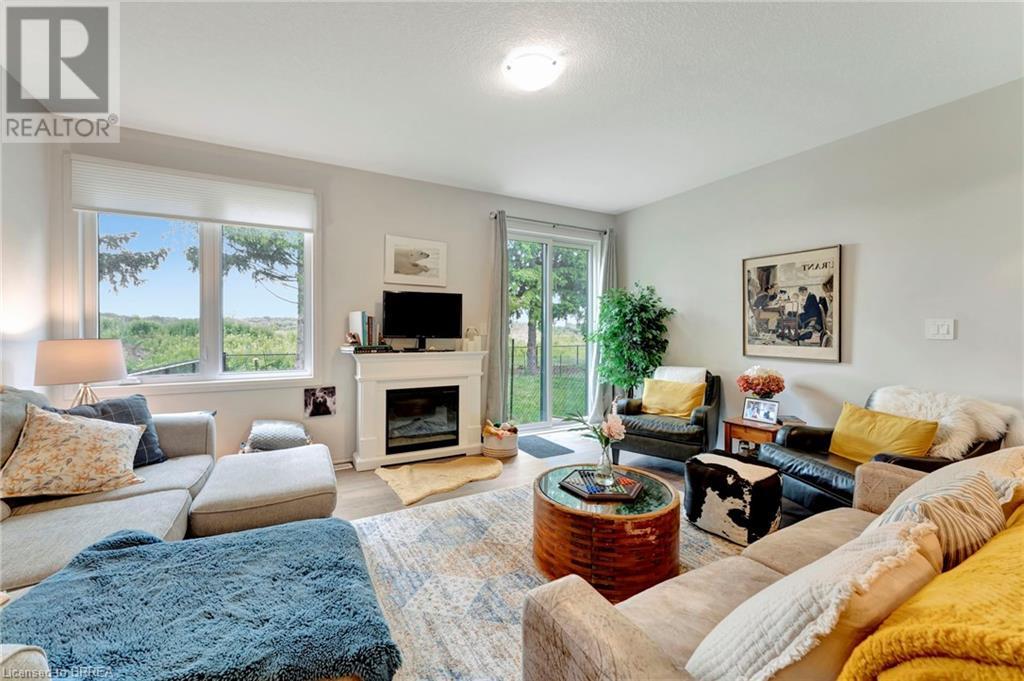 Photo 15 of 29 for 152 Middleton Street