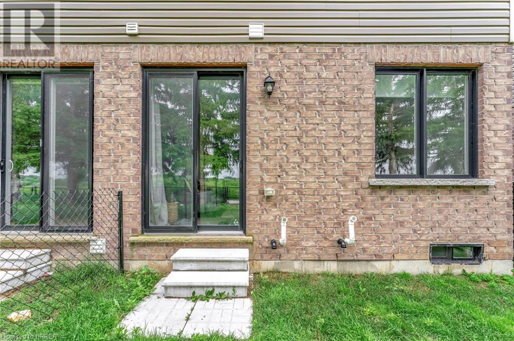 Photo 25 of 29 for 152 Middleton Street