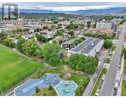 255 McIntosh Road Unit# 205, kelowna, British Columbia