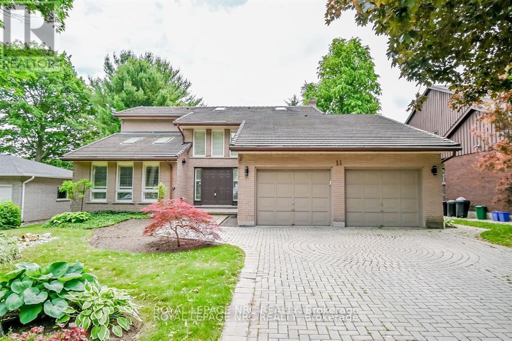 Property at 11 FOREST HILL CRESCENT image 1
