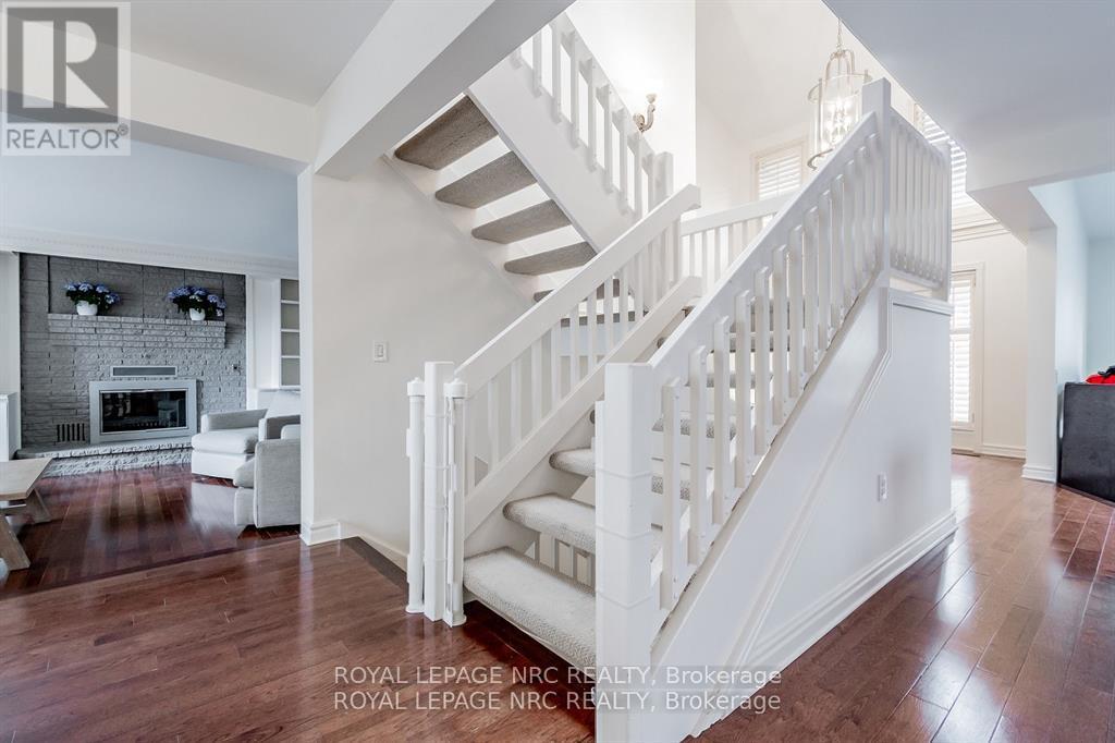 11 Forest Hill Crescent, Pelham, Ontario  L0S 1E1 - Photo 17 - X12239648