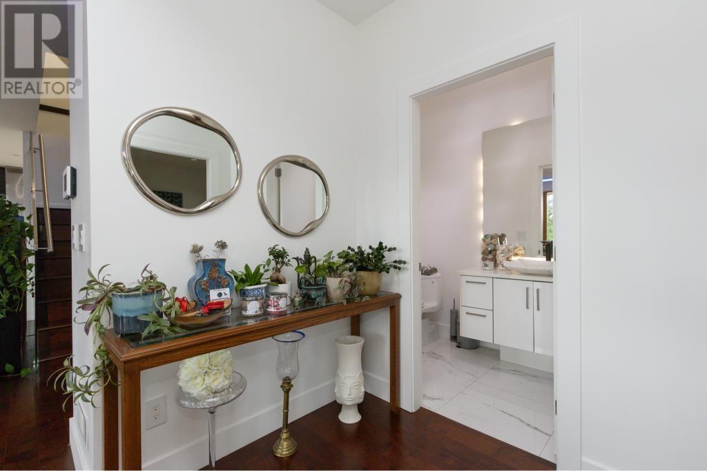 2855 Panorama Drive, North Vancouver, British Columbia V7G 1V7 - Photo 24 - R2992086