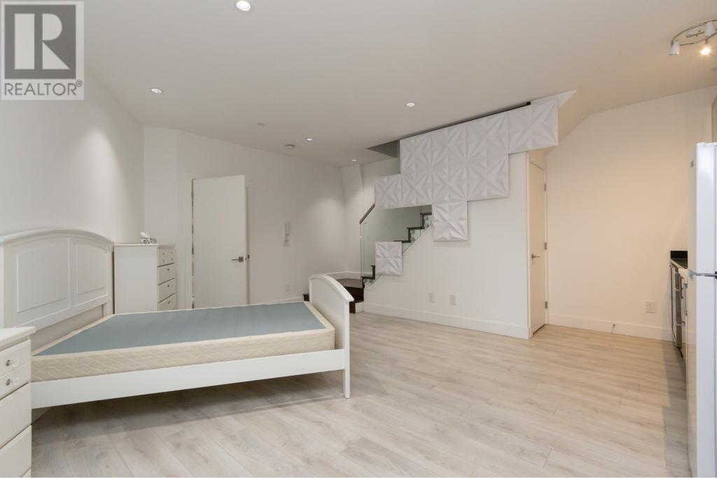 2855 Panorama Drive, North Vancouver, British Columbia V7G 1V7 - Photo 30 - R2992086