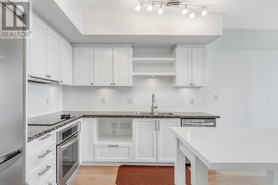 Ph802 2228 W Broadway, Vancouver, British Columbia  V6K 0B1 - Photo 13 - R3017158