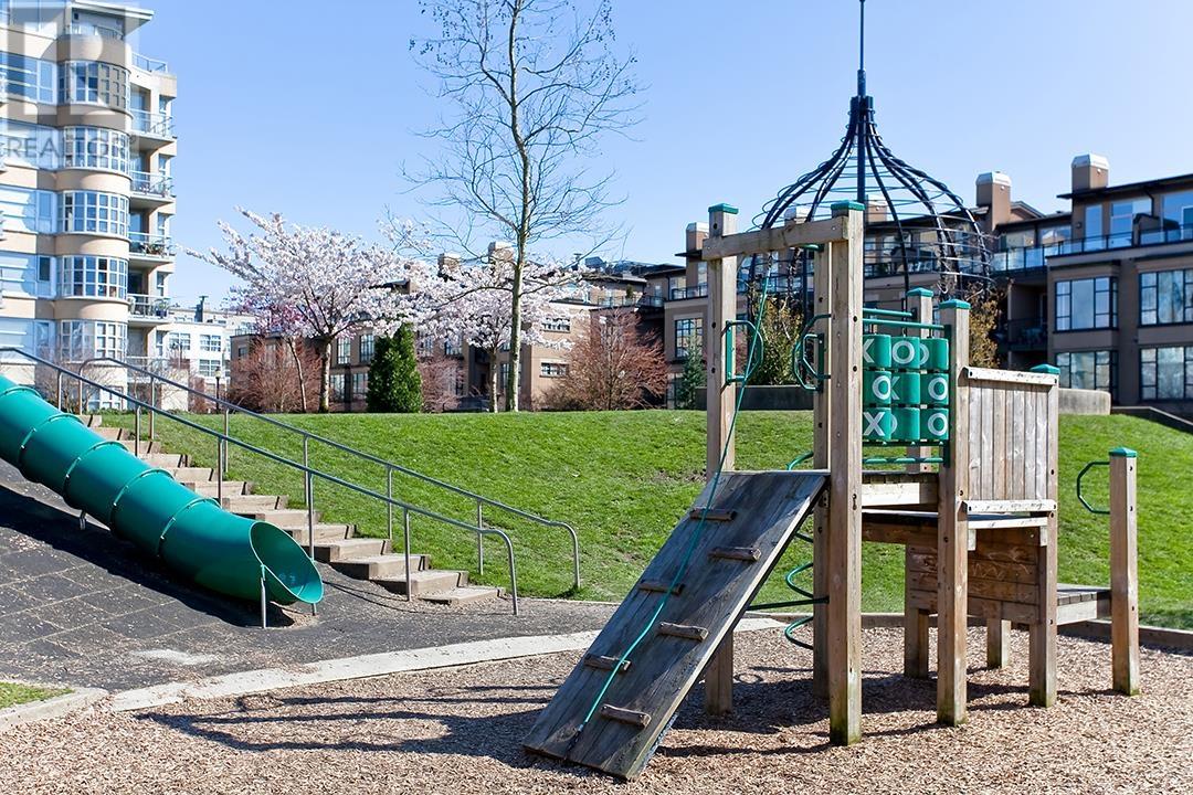 Ph802 2228 W Broadway, Vancouver, British Columbia  V6K 0B1 - Photo 35 - R3017158