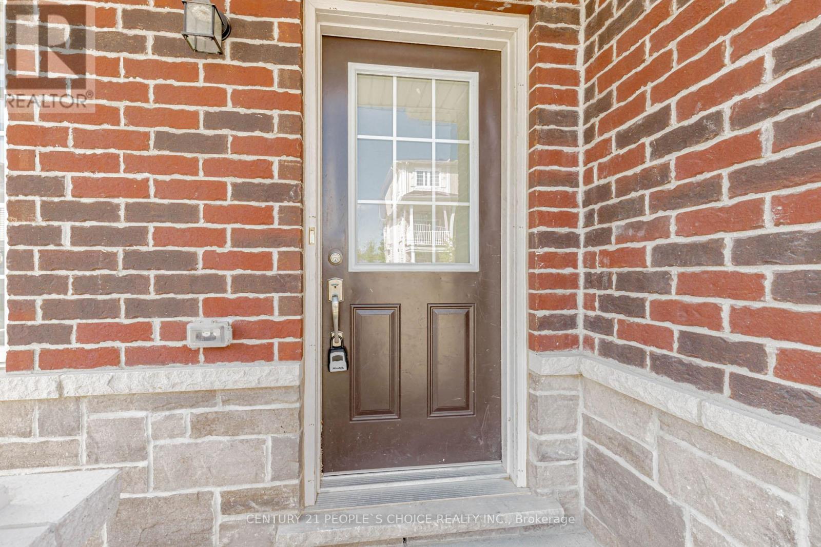 Property at 64 DEWBERRY DRIVE image 4