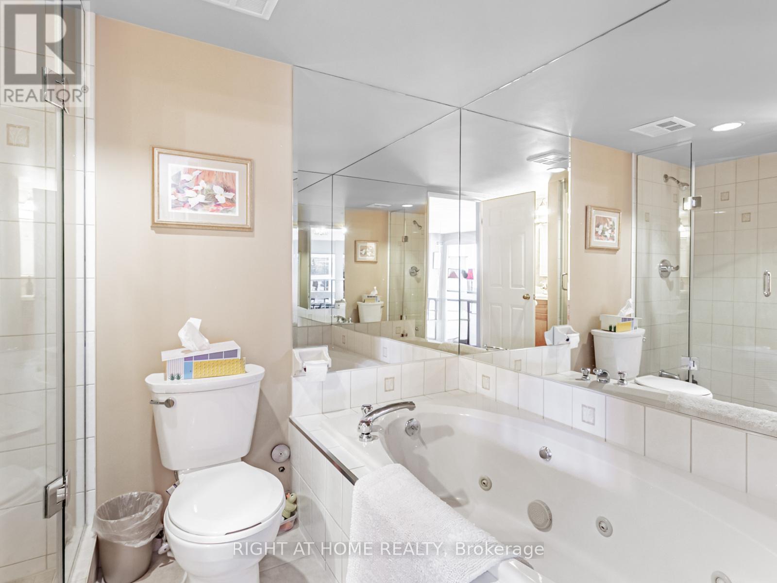 319 - 225 Davenport Road, Toronto, Ontario  M5R 3R2 - Photo 22 - C12239281