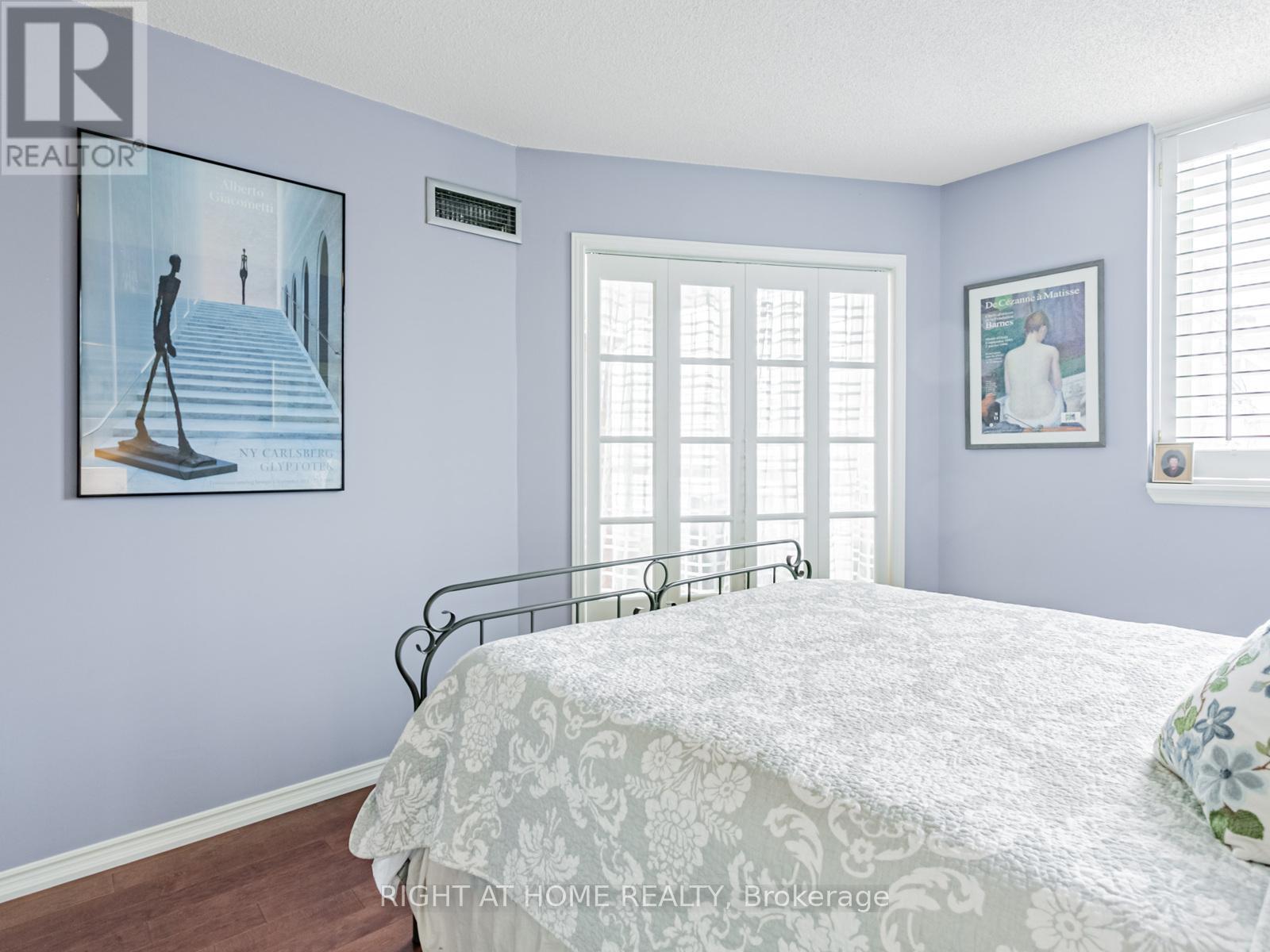 319 - 225 Davenport Road, Toronto, Ontario  M5R 3R2 - Photo 26 - C12239281