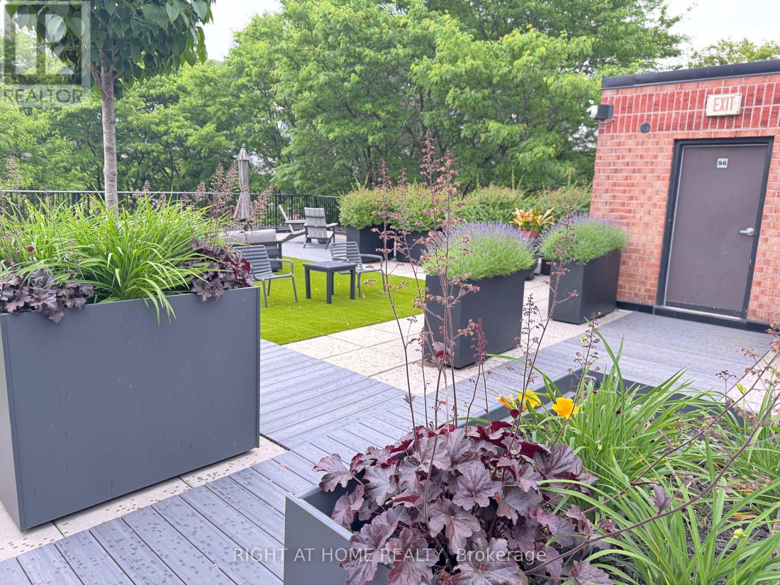 319 - 225 Davenport Road, Toronto, Ontario  M5R 3R2 - Photo 37 - C12239281